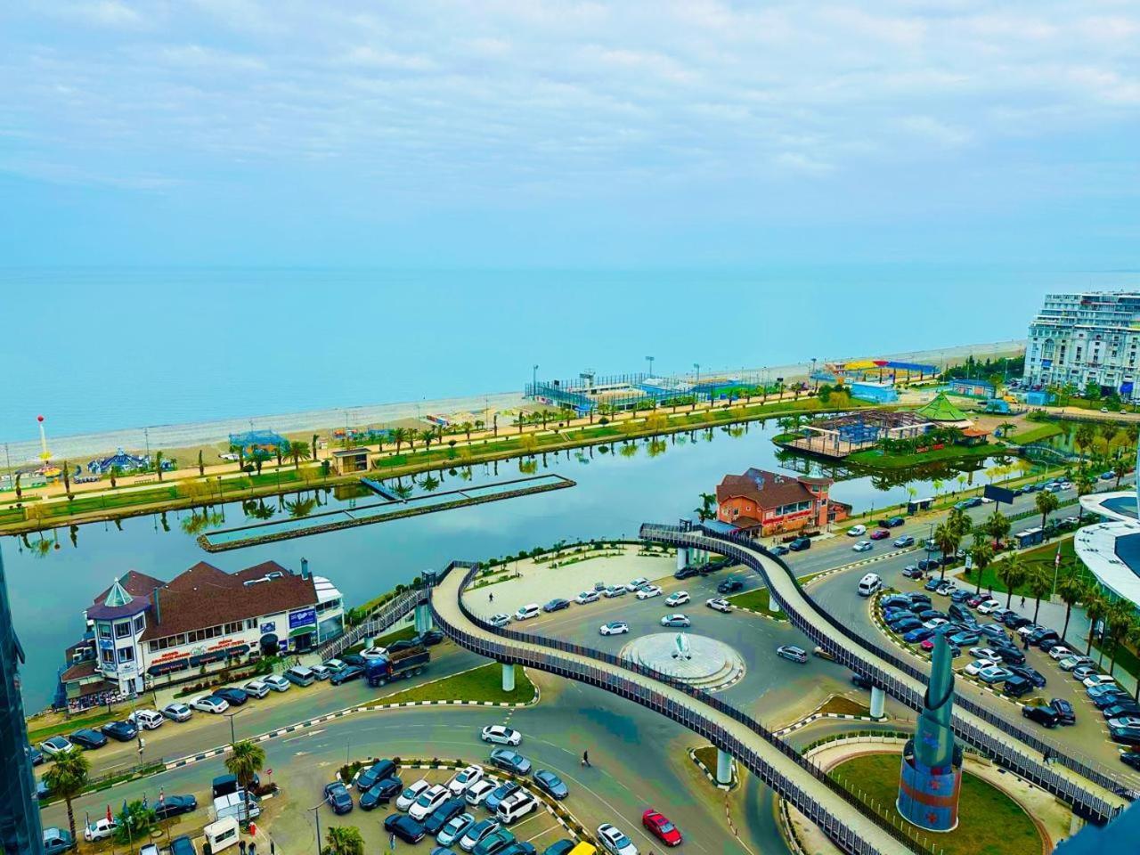 Orbi City Best Apartments Batumi Esterno foto