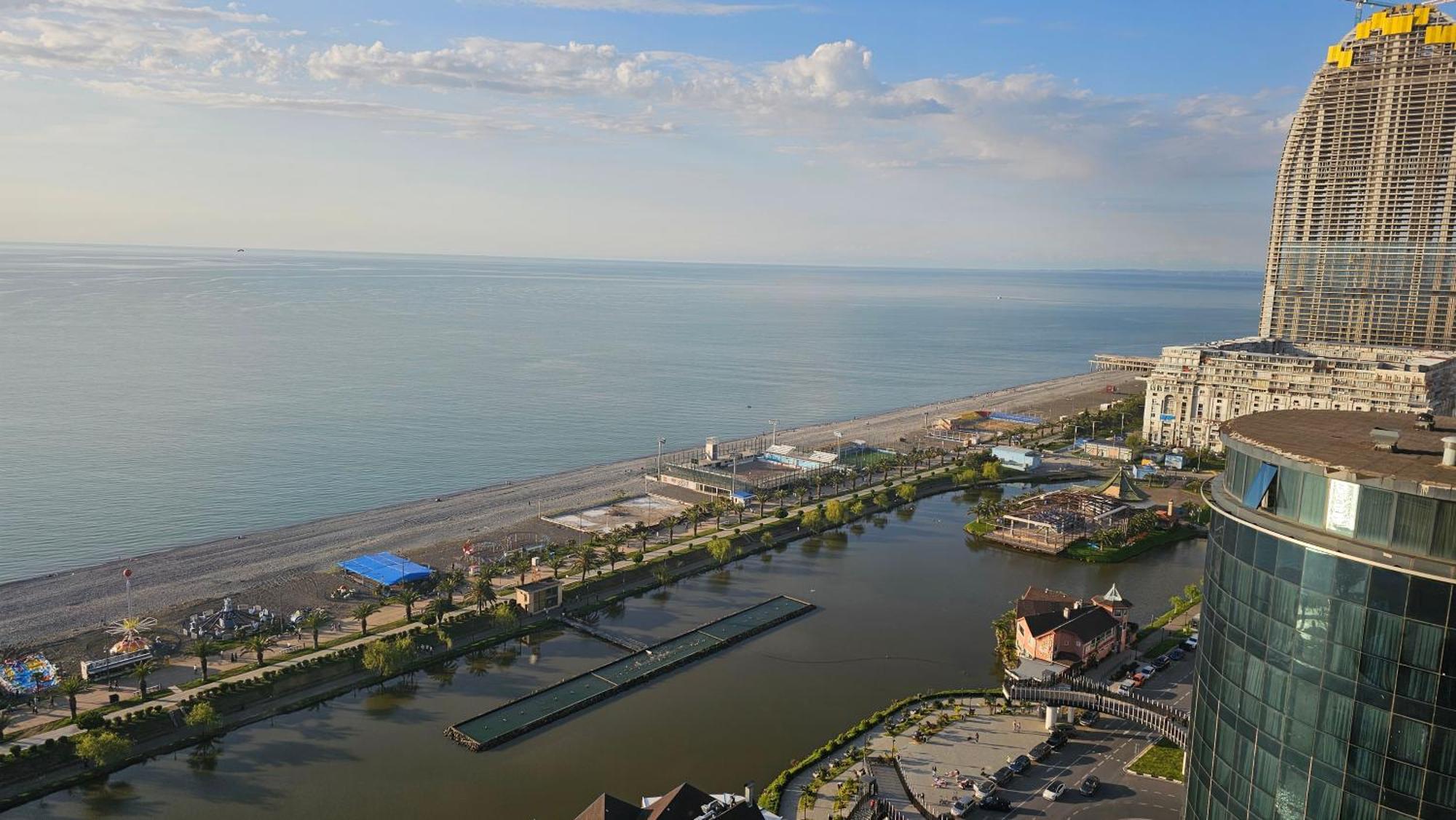 Orbi City Best Apartments Batumi Esterno foto