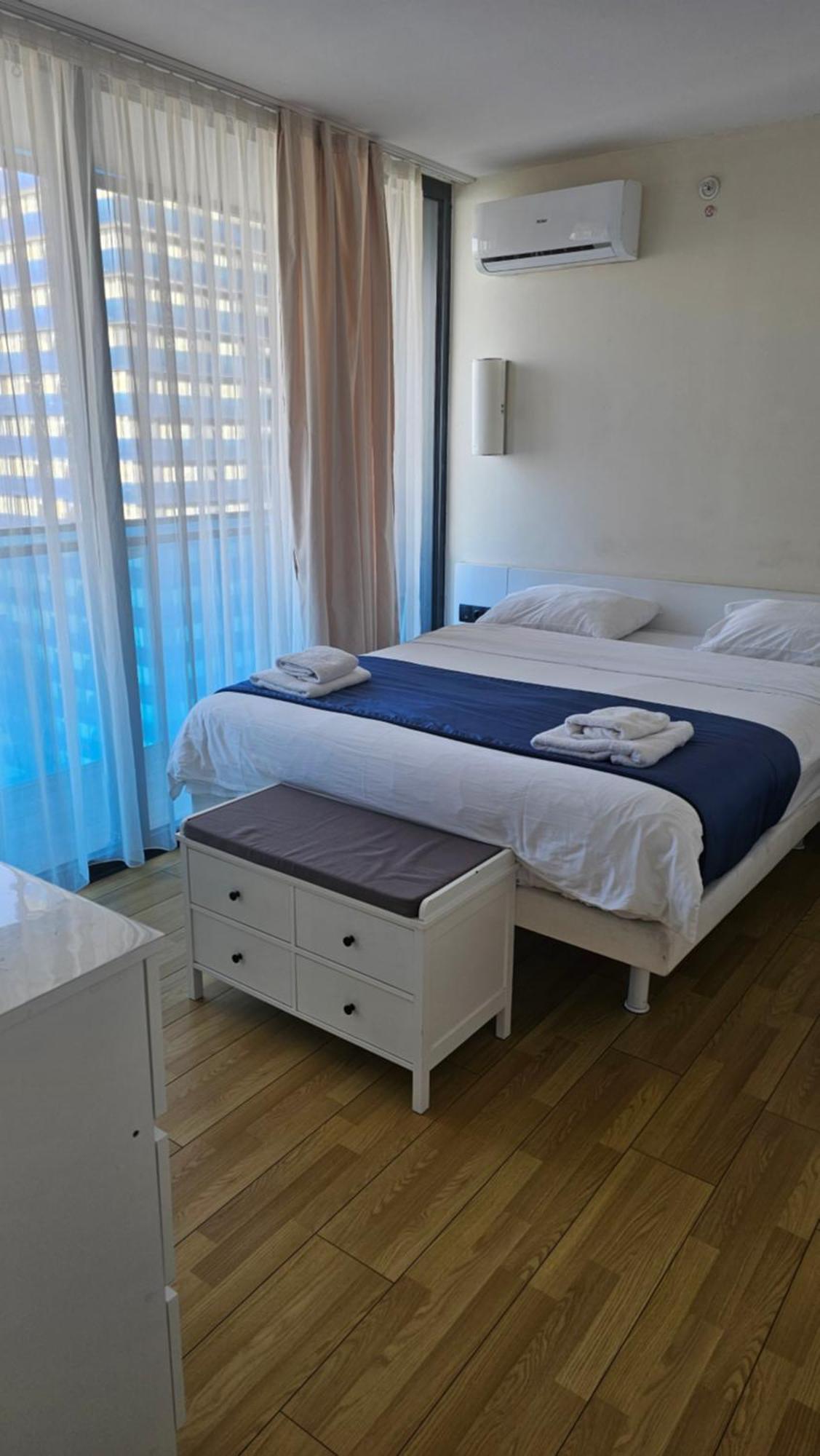 Orbi City Best Apartments Batumi Esterno foto